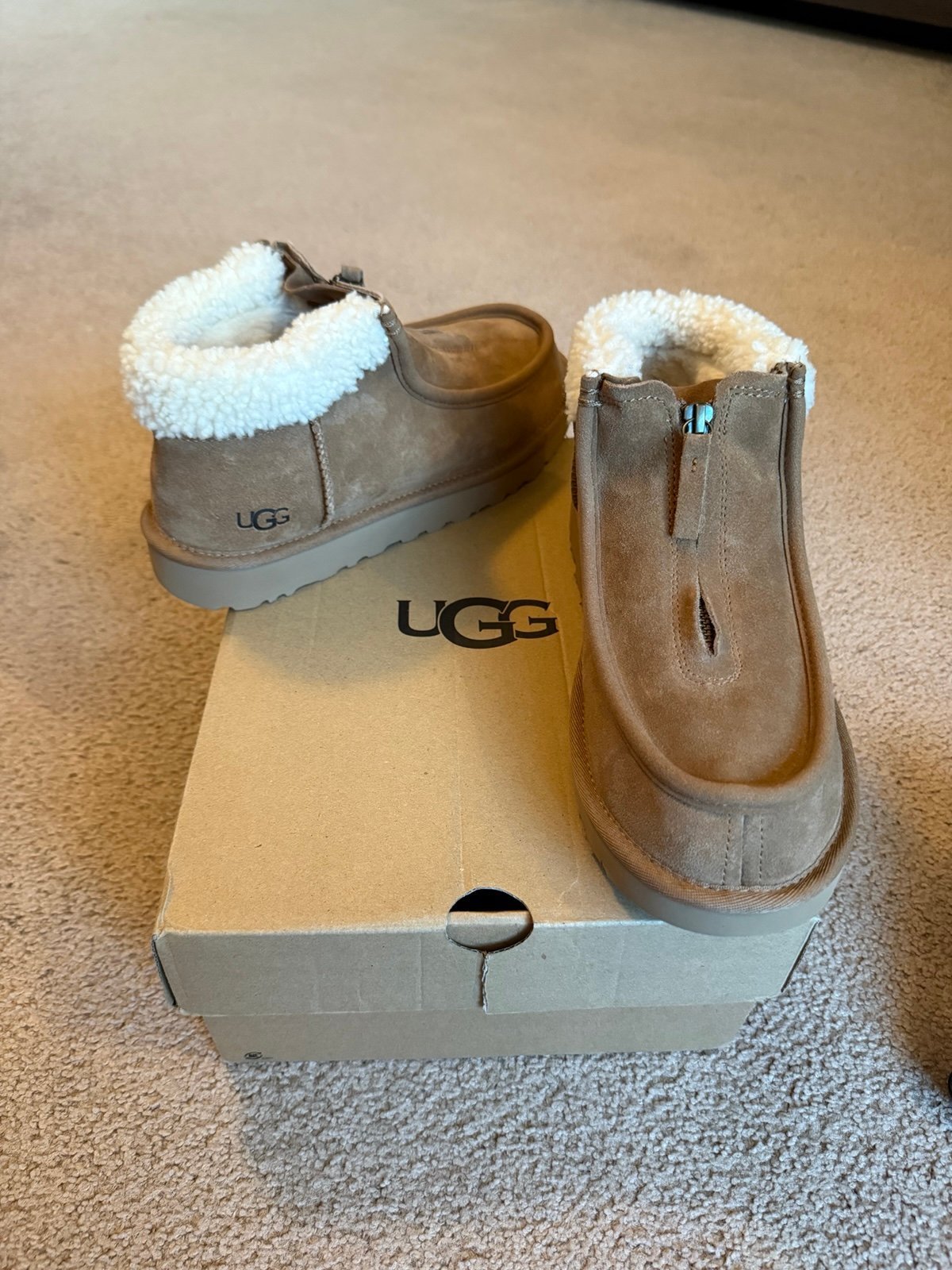 BNWT UGG Funkarra Women’s Boots