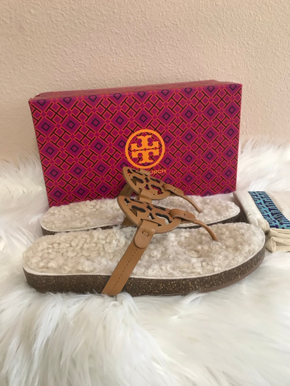 Tory Burch Miller Sandals Cloud Shearling Nappa Leather Size 7.5 w/ Box