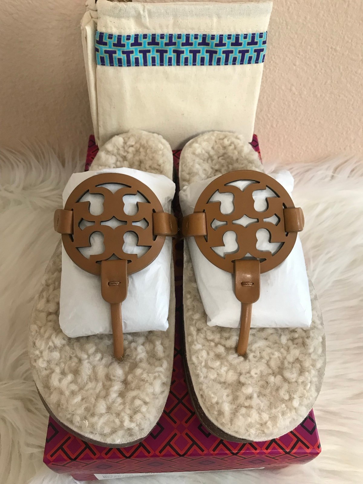 Tory Burch Miller Sandals Cloud Shearling Nappa Leather Size 7.5 w/ Box