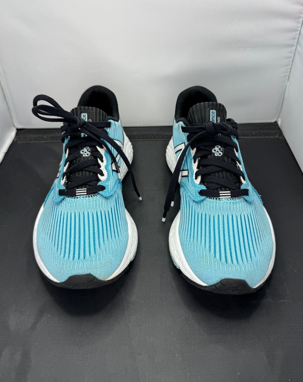 New Balance 890v6 Women's Running Shoes Bright Blue Size 8