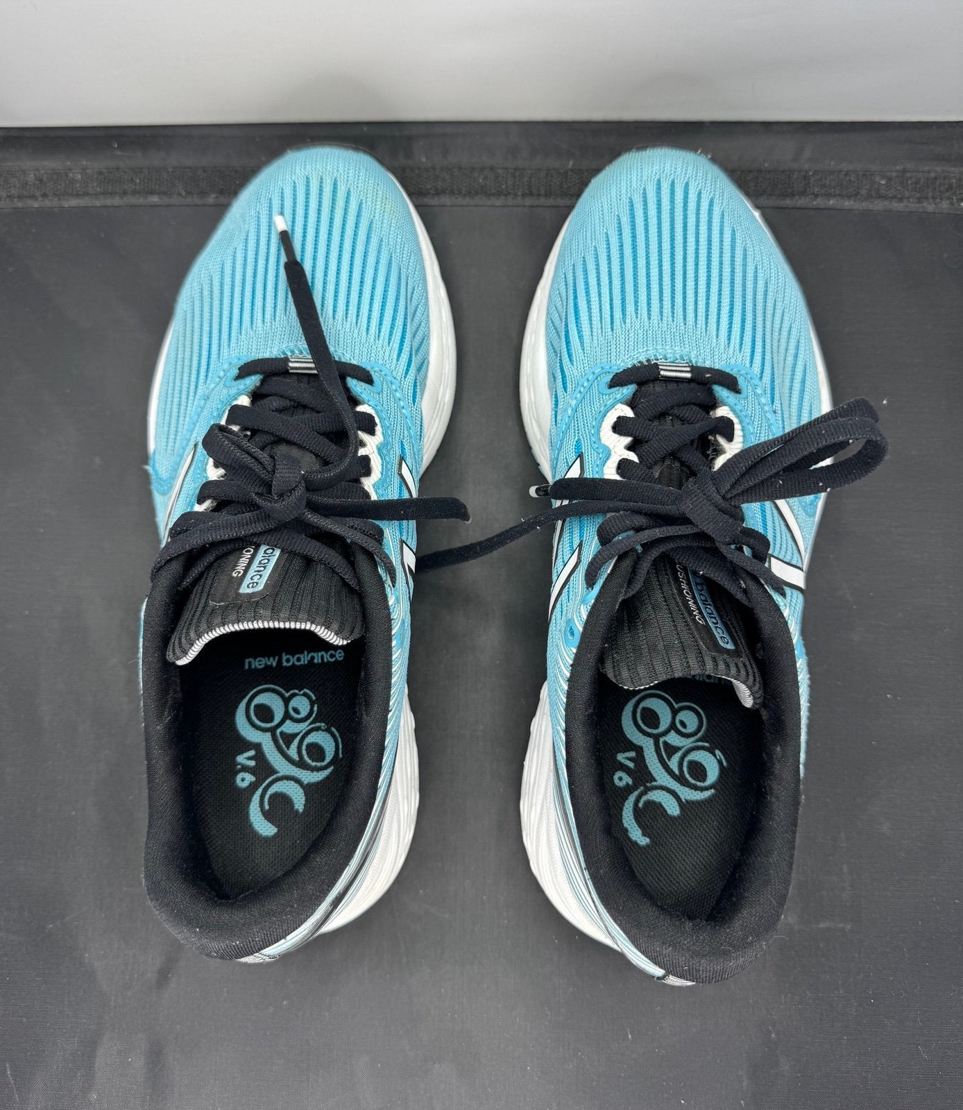 New Balance 890v6 Women's Running Shoes Bright Blue Size 8