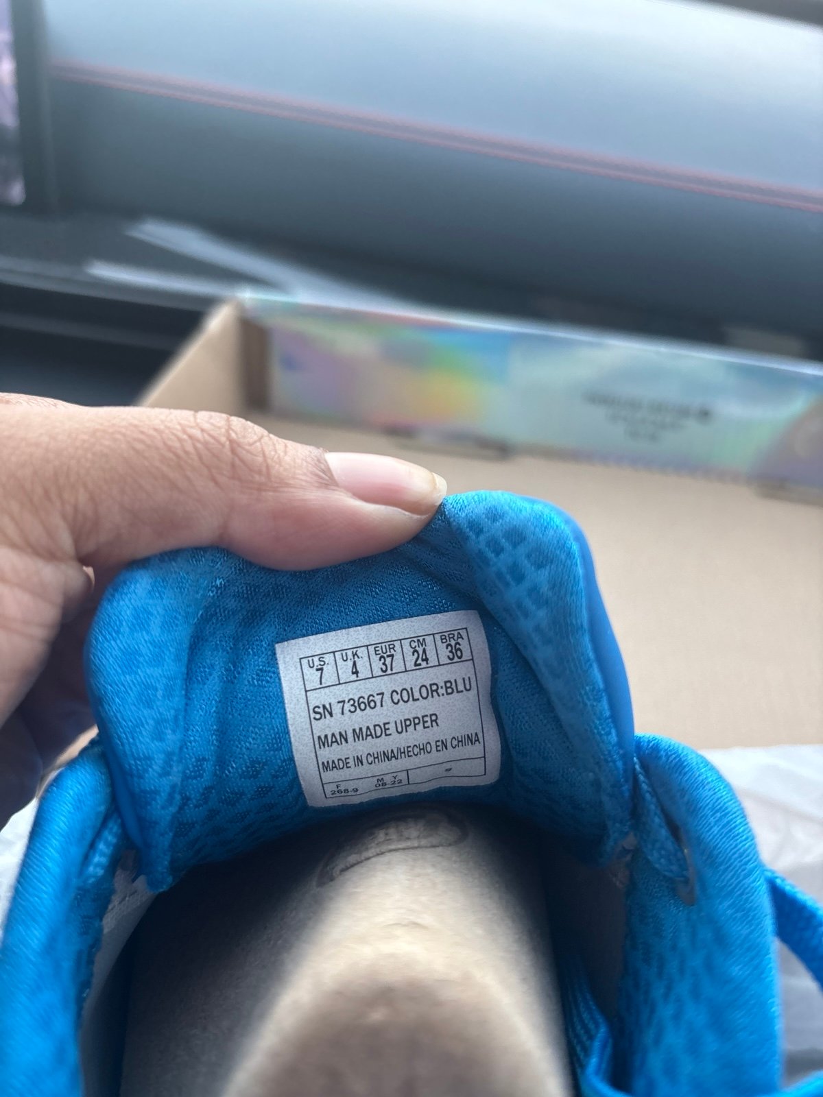 Skechers Street Uno Stand On Air Women’s Sneakers – Electric Blue – Size 7W